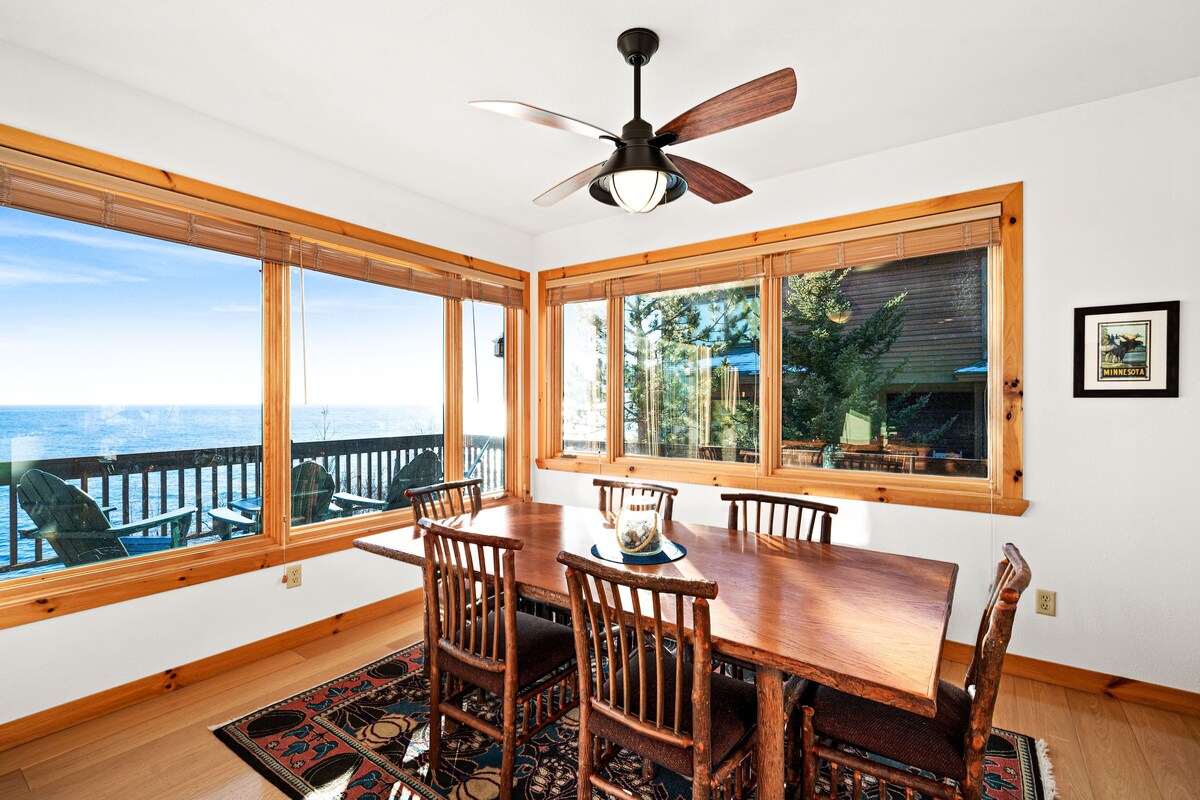 Spectacular Retreat Right On Lake Superior  Upscale Beautiful Decor’