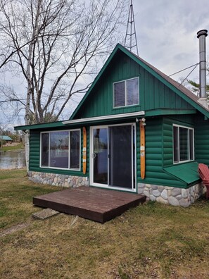 Cabin lakeside