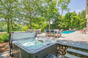 Hot Tub overlooking the water