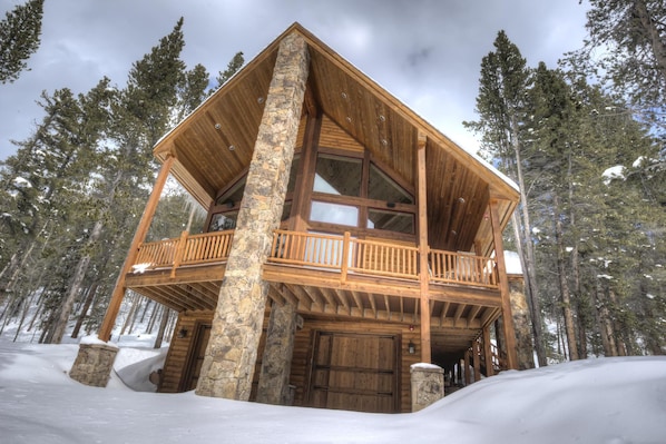 Luxury cabin in the woods, perfect for your family.