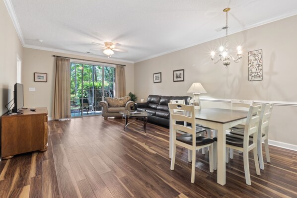 Dining Area/Living Room