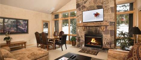 Living Room w/ Wood-Burning Fireplace