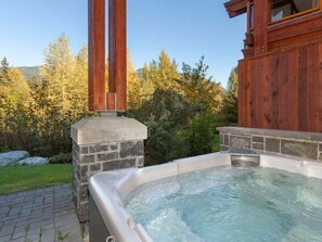 Private patio: Hot tub, Forest view
