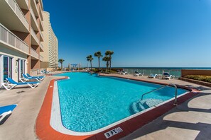 Sunrise Beach pool 