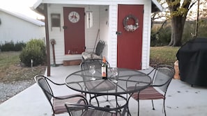 Country kitchen/Patio