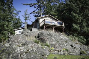 Clifftop Home