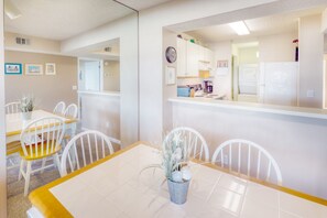 Dining Room - Bring the entire family together to dine for any meal at this inviting dining room table.