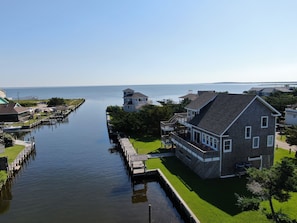 Canal Front with Easy Access to Pamlico Sound