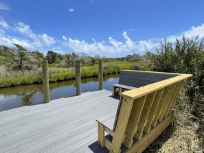 Dock Seating