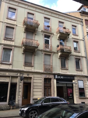 facade
