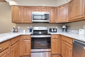 HL2_Kitchen_med