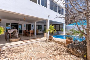 Pool Cabana