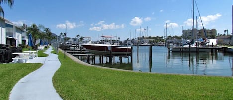 Waterfront Walkways Throughout The Complex - This Unit Sits On The Intercoastal Waters Of Madeira Beach. Just a Short Walk To The Beach. Plenty Of Pathways Like This One Around The Complex.