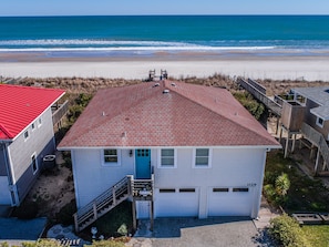 Tournesol is oceanfront