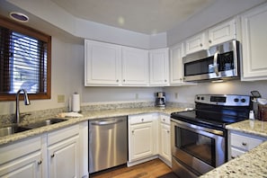 JN3_Kitchen1_med
