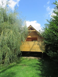 L'escapade - cabane confortable tout équipée en baie du Mont-Saint-Michel