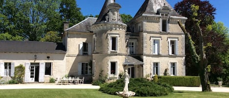 Château en façade 