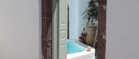 Propert entrance