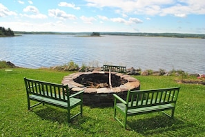 Beautiful Full Stone Masonry Firepit