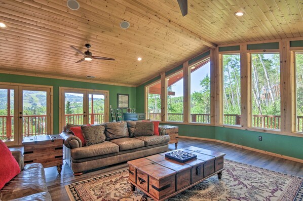 Brian Head Vacation Rental | 4BR | 4BA | 2,546 Sq Ft | 4-Wheel Drive Required