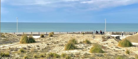 Utsikt mot havet/stranden