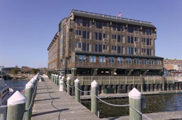 Resort with Direct Waterfront