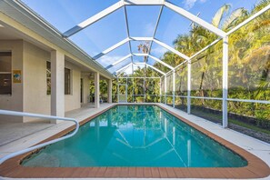 Private pool vacation rental in Cape Coral, Florida