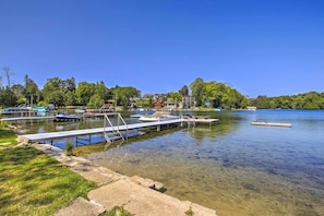 Lake Views & Access | 3 Paddleboards | 2 Kayaks | Swim Platform