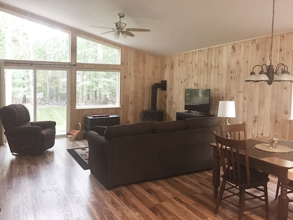 Main living space with plenty of natural light 