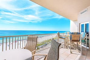 Empress 703 Beach View Condo - Private Balcony