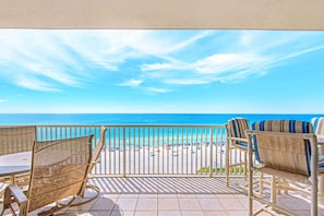 Empress 703 Beach View Condo - Private Balcony