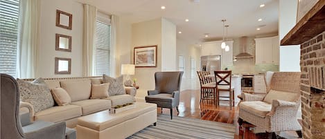 Living Room with comfortable pull-out couch