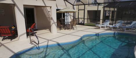 Our amazing Pool Area with Hot Tub