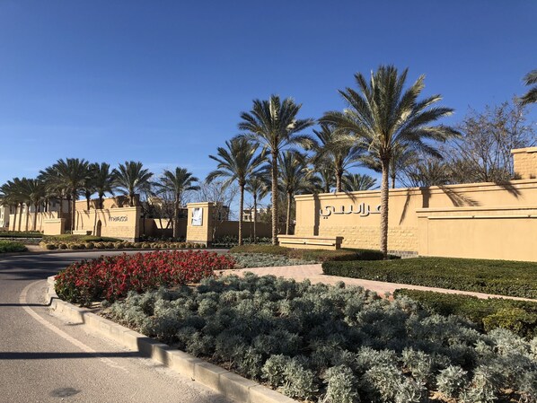 Entrada de la propiedad