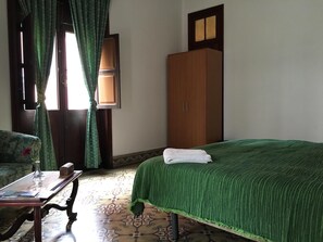 Room 3