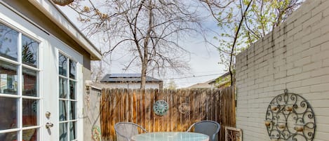 Denver Vacation Rental | Studio | 1BA | 340 Sq Ft | Steps Required