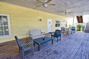 Community Patio Area