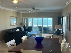 Livng Room