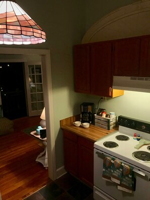 Kitchen stocked with all amenities and breakfast foods,snacks,& drinks 