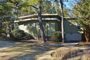Exterior,Front Elevation,