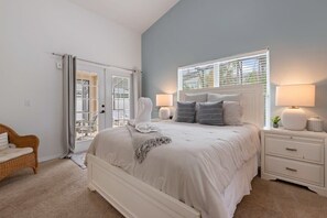1623OakHillTr-29