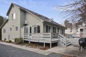 ,Back Elevation,