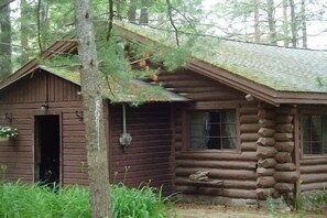 junior cabin