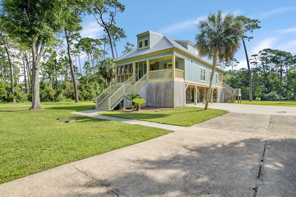 Welcome to Heron's Nest Dauphin Island, Alabama!