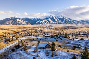 Paradise Valley - aerial view in winter