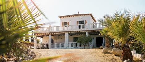 View of villa from the drive