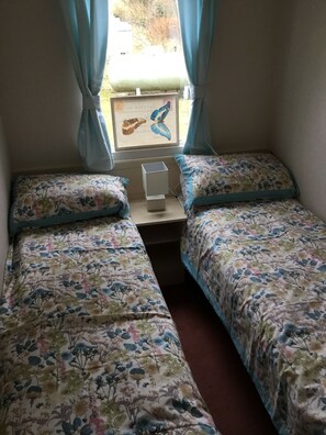 Twin Bedroom