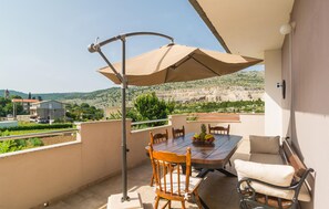 balcony-terrace