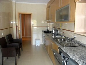 Fully equipped kitchen