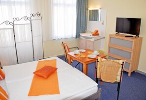 Budgetzimmer (mit Etagendusche) Beispiel
